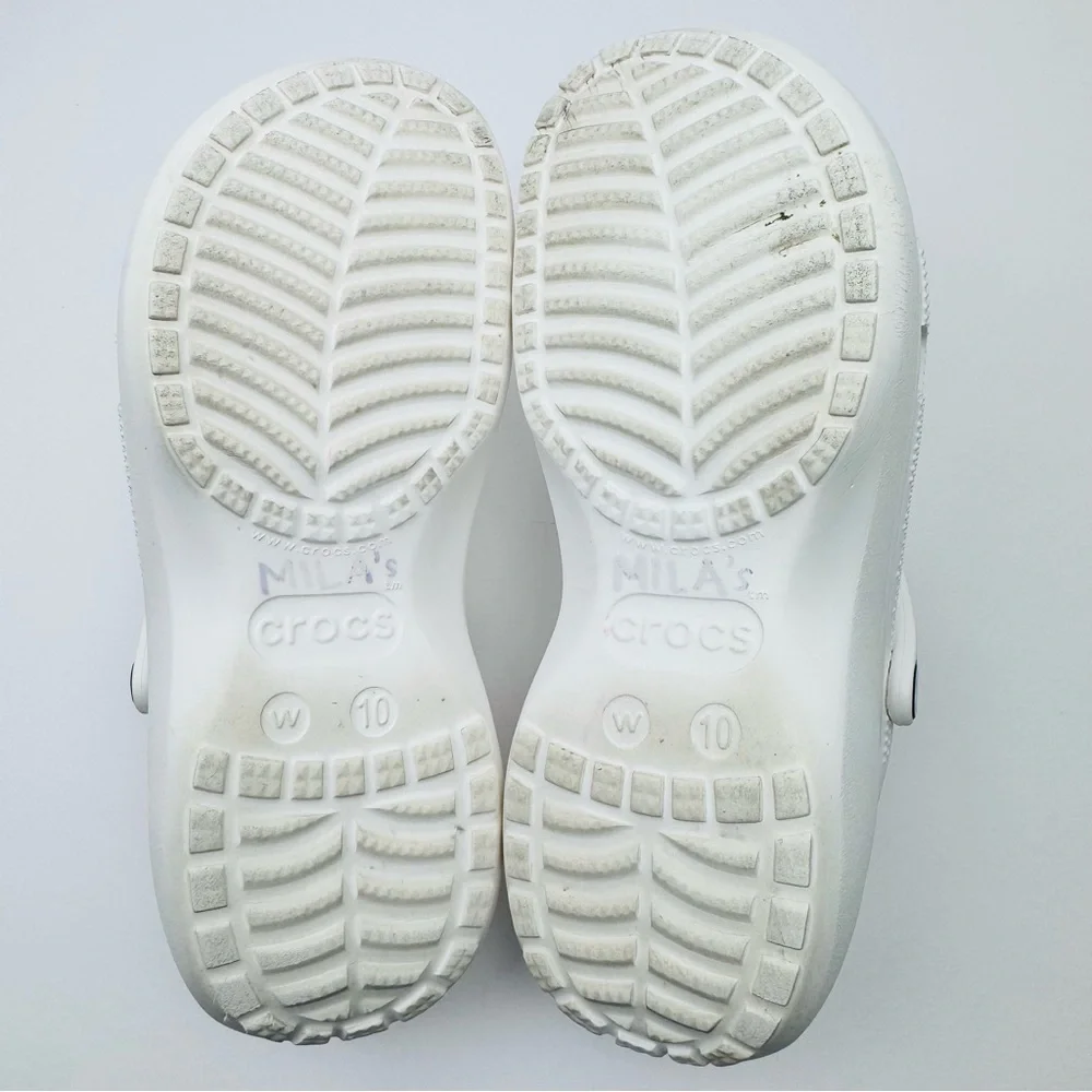 Crocs Women's Classic Platform Clog. Women’s size 10. Very clean.